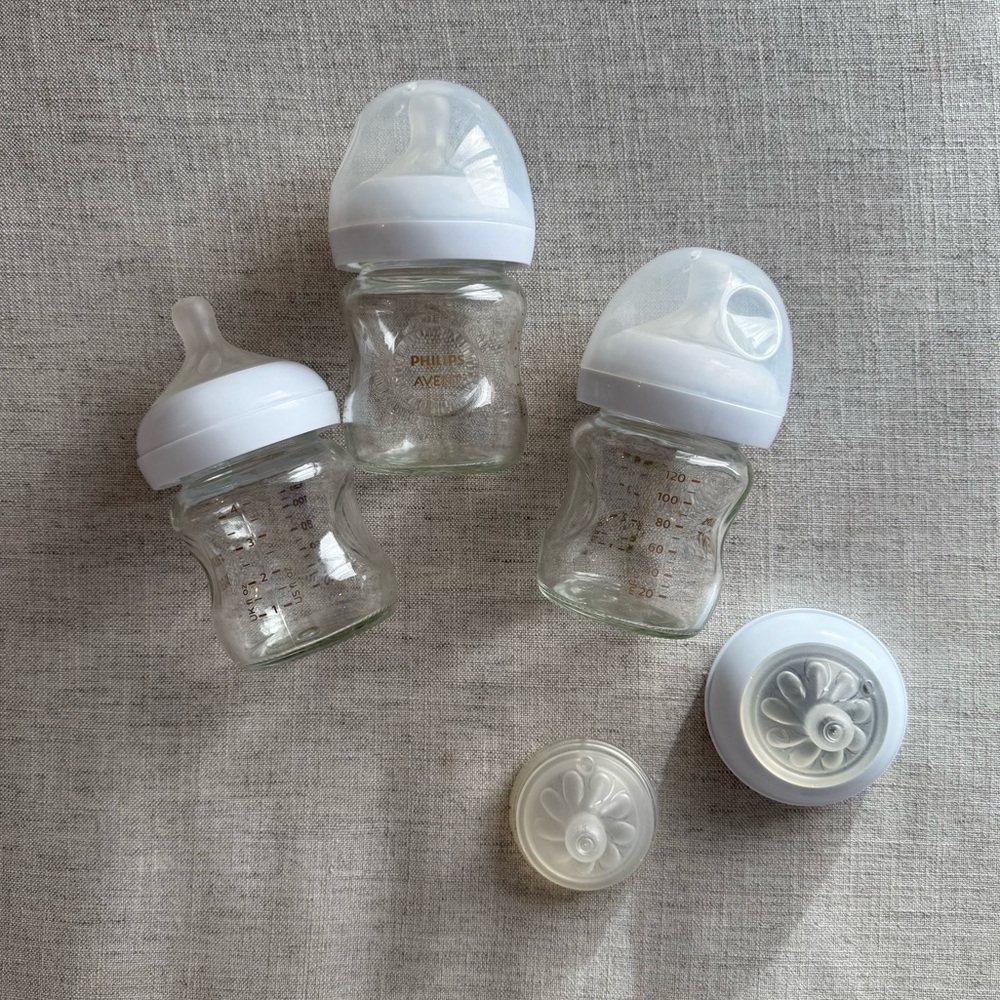 Philips Avent Glass Natural Baby Bottles w/ Natural Response Nipple, 4oz - VGUC